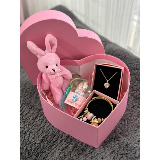 Pembe Tavşanlı Kolyeli ve Bileklikli Sevgi Kutusu